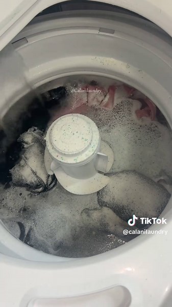 (This video deleted yall)Happy Easter Sunday 🐣 , This was the last load in my old apartment 😥 the whole point of this load was to use this lemon fab and I forgot it . Anyways I have some bad news besties 😒 my content will be on stand by for a hot second because my new washer isn’t up to par at all like I wouldn’t even do you guys like that’s it’s just NOT IT . I will try to make a few videos in my moms washer but I’ll need to find a magnet that’s works . For now enjoy love you guys 🥺 #easter