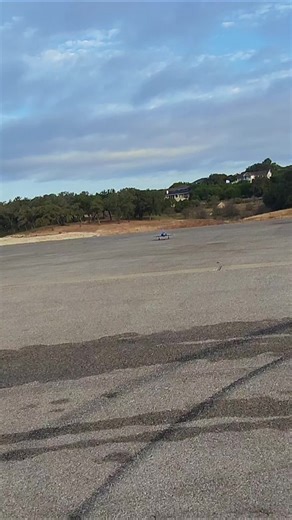 Kickin dust #viral #freewing #rcplane