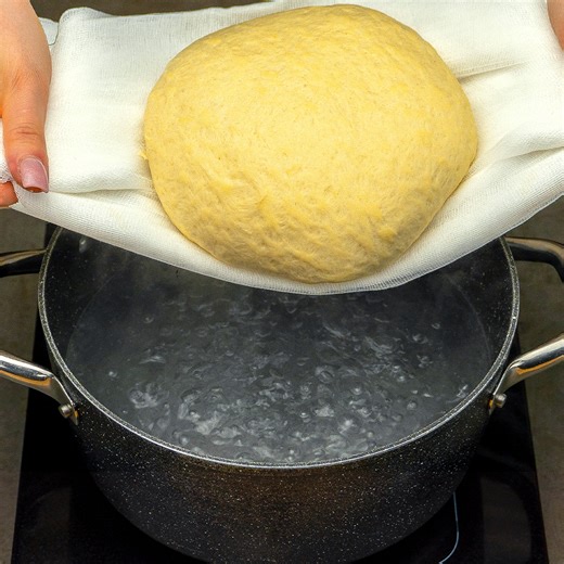 227K views · 671 reactions | The trick that bakers hide! Here's how to bake the best bread! Ingredients: flour: 500 g (18 oz) salt: 10 g (0.4 oz) warm water: 375 ml (13 fl oz) sugar: 10 g (0.4 oz) dried yeast: 8 g (0.3 oz) | Cookrate | Facebook