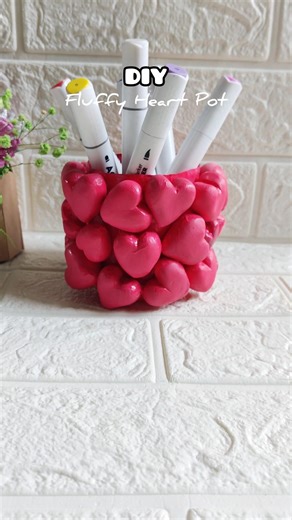 DIY Fluffy Heart Pot ❤️ #diy #craft #penholder #adorablecrafts #diycrafts #claycraft #shortsviral
