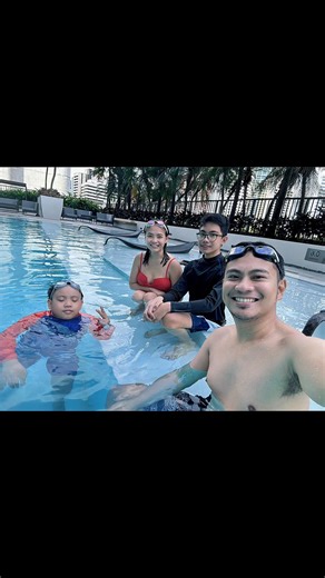 Vitamin D & my VIPs 😎💙 #TheEscobars #staycation #VanTel