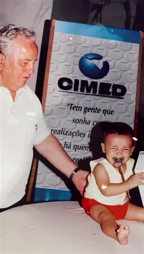 Orgulho de tudo que a nossa família construiu e vai construir! #FlyNow