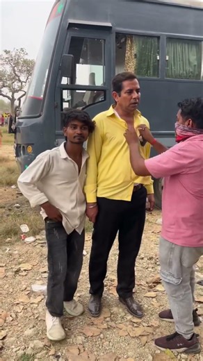 Dinesh Lal Yadav Yani Nirahua 🥺 Shooting Karane Aaye 😱 #holi #holi2026 #holiday #holispecial #shorts