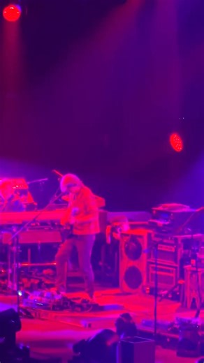 Trey "Feeling It" 12-30-35 MSG | Top Hat Crew's "Live Music Archives"