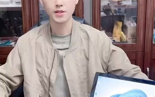 微软Surface蓝牙键盘，性价比高，还可以分离使用， 笔记本电脑 微软surface 微软平板电脑 微软平板键盘 二合一 电脑 怎么样