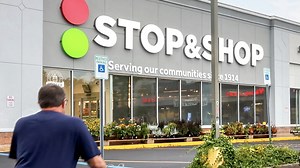 Stop and Shop customer waits 'triple amount of time' just to avoid self checkout