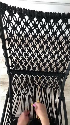 DIY Macrame chair #diychair #diy #macrame #macrametutorial #tutorial #doityourself #gardendecor