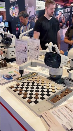 Robot chess grandmaster