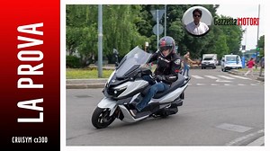 Sym Cruisym α 300, la prova dello scooter dal forte rapporto prezzo-qualità