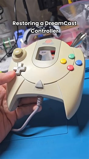 Video Game Restoration on Instagram: "Restoring a retro controller! Did you have a dreamcast? If so did you like it!? This system is one of the most notorious for yellowing, nothing a little retrobrite can't fix! Follow for more restorations ---------------------- Repairing or modding Consoles, Hand Helds, or Controllers? Here's some sites and discounts! My Site: www.VideoGameRestoration.com Save 10% on Your next purchase at HandheldLegend: Handheldlegend.com/VideoGameRestoration 🇺🇸 Use Code V