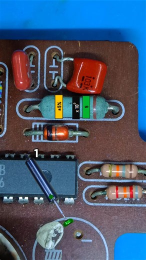 How to Read Resistor Color Codes #ResistorColorCode #Resistor #ElectronicsBasics