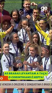 CHEGOU A HORA DA TAÇA! 🏆 As Brabas levantaram o troféu do Brasileirão SETE vezes, em homenagem ao HEPTACAMPEONATO! #BrasileirãoFeminino #Corinthians #futebol | ge