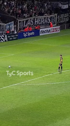 PENAL ERRADO, ASCENSO E INVASIÓN: El accidentado final tras la tanda de penales que Gimnasia (M) le ganó a Dep. Madryn. #NacionalEnTyCSports