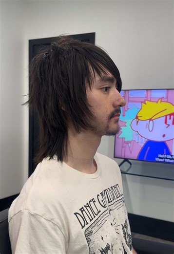 Explore Scene and Emo Cuts for Alternative Styles