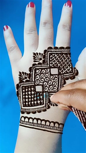 Amazing back hand mehndi design | Nitya Mehndi