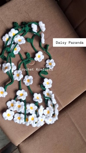 Krochet Komforts: Crochet Custom Cozy and Cute🧶🪡 | Crochet Hair Accessories at Krochet Komforts🪡🧶 Dm to order📩 #crochet #reelsitfeelsit #explore #trending #hair | Instagram