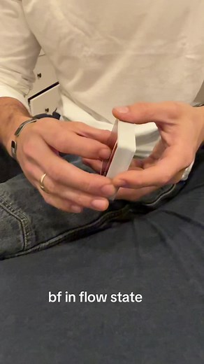 Master Cardistry Techniques for Stunning Card Tricks