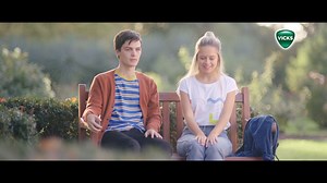 Don’t let a blocked nose stop your day. Get relief from Vicks Inhaler! Always read the label. Follow the directions for use. | Vicks Australia & New Zealand