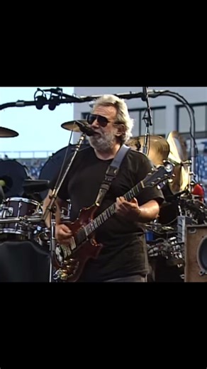 Jerry Garcia and the Grateful Dead performing my all time favorite song. I miss these dudes soooo much. #fyp #deadhead #jerrygarcia #phillesh #bobweir