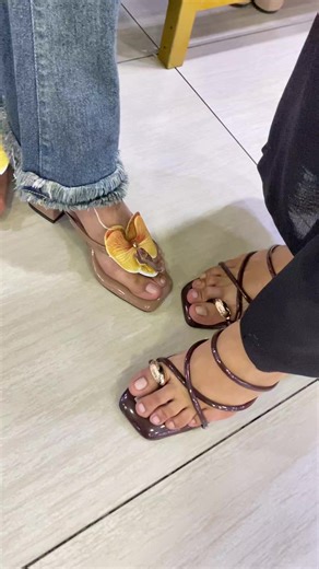 Ini seeh wajibb punyakkkk 😍😍✨ Order Online / Silakan mampir di alamat kami : 📌🪧 Gedung Kupang Trend Centre Jl. Jendral Sudirman No 35- Kuanino (Samping Jakarta Elektronik, depan SPC Kuanino) Kupang - NTT #kupangtrendcentre #kupangntt #ramadhan #sepatuwanita #fyp