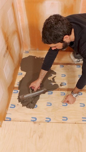 Home Repair Tutor | Feather Finish subfloor tips…I use this method to make the subfloor level, which is critical for prefab shower trays. I like Feather Finish... | Instagram