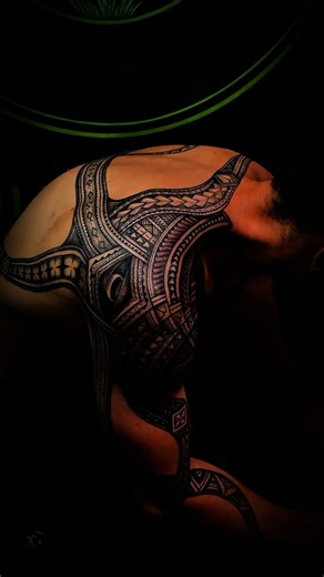SILILO TATTOO ©️ POLYNESIAN TATTOO on Instagram: "🦑 K A N A L O A : God of the Sea, Creator with a Dark Side 🌊 [aka Tagaloa🇼🇸🇹🇴🇼🇫 aka Tangaroa🇳🇿 aka Ta’aroa🇵🇫] #HawaiianMythology #HawaiianGod #Feke #OctopusTattoo #SquidTattoo #FreehandTattoo #Kanaloa #Tagaloa #Tangaroa #Taaroa #Hawaii #Atua #PolynesianGod #PolynesianTattoo"