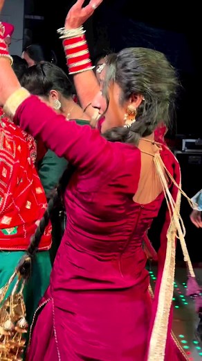 Mesmerizing Indian Dance in Vibrant Sarees