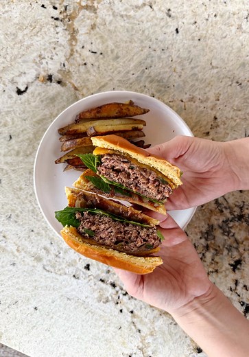 Delicious Jalapeño Bacon Cheddar Burgers Recipe