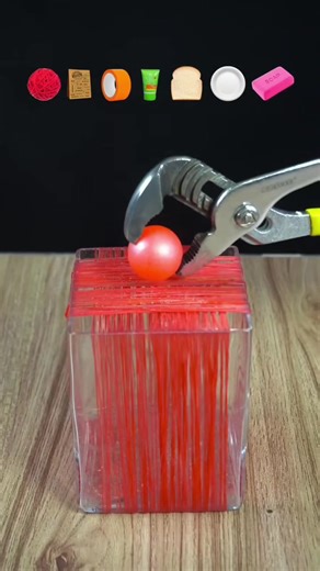 1000°C Ball vs Rubber Band Experiment