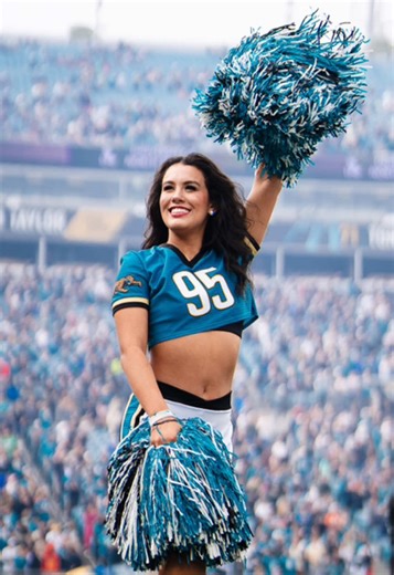 A Day in the Life of an NFL Cheerleader