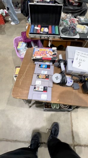 2.5K views · 36 reactions | Huge Indoor Flea Meet Finds pt 4 #fleamarket #fleamarketfinds #snes #supernintendo #snesgames #retrogames #retrogaming #videogamehunting #gamehunting | Retro Video Game Pickups | Facebook