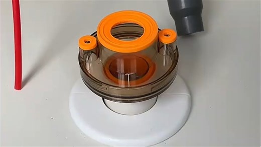 厨房下水三通(5005)安装简便，有效分流油污与杂物，防堵耐用。使用后排水顺畅，清洁省心，提升厨房用水效率，是家庭厨房必备实用好物。