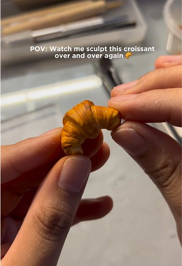 Sculpting a Croissant with Polymer Clay: A Tutorial