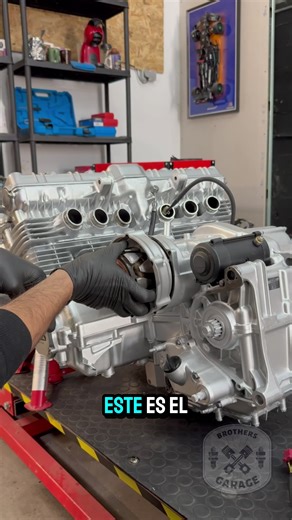 Así es el ALTERNADOR en una Honda CBX 1000 #moto #honda #restauraciones