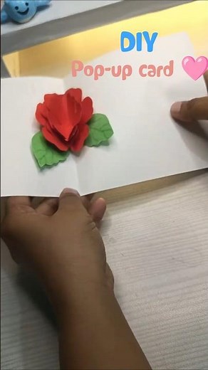 DIY FLOWER POP-UP CARD / BIRTHDAY GREETING CARD #shorts