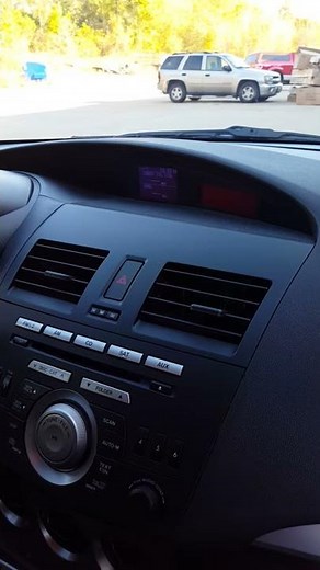 2010 mazda 3 with bose system problem.