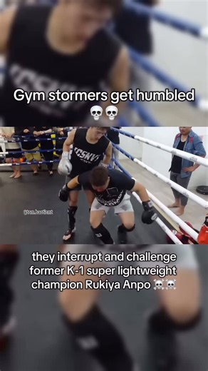 Tom Baotić on Instagram: "Street fighters walk in and challenge former K1 World Champion Rukiya Anpo  #japan #one #thailand #kickboxing #fighter #boxing #martialarts #nakmuay #thaiboxing"