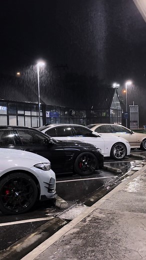 Bimmer in the Rain: A Stylish Drive with the BMW F30 and G20