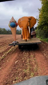 Elephant on the move! Where is she off too 🤔 | The Orange Elephant Ice cream Parlour
