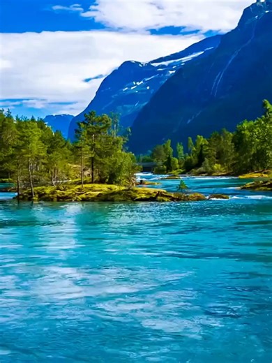 SEXY STYLISH LIFESTYLE HOROSCOPE FOR WOMAN.Aquarius woman – “Electric Excitement” Novel experiences excite mind and body. Curiosity drives passion. Your tip: try playful gadgets or sensory stimulation, like ice or vibration, for innovative intimacy.