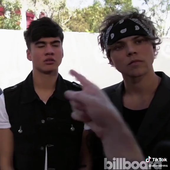 Ashton.... #ashtonirwin #5sos #5secondsofsummer #fyp #viral @|-/ // SEEING 5SOS @astrid 🪄 @𝐤𝐚𝐝𝐞𝐧𝐜𝐞🧟‍♂️🪽 @♱ @cam ⊬ @mina ⊬ @maddie Ψ @𝙛𝙧3𝙙𝙞𝙩𝙭 ⊬ @🦇 @lily ⊬ @|-/ myth @Andi 卌 is a STAR! ⋆⭒˚.⋆ @calums wife @j ✿