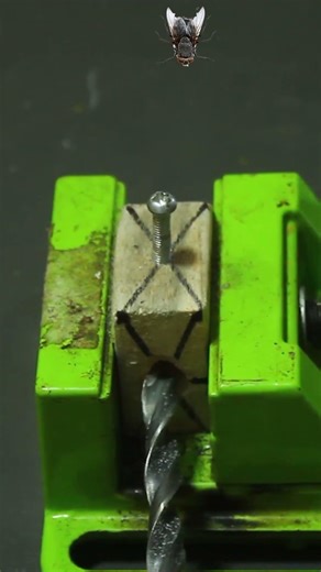 99% Do This Wrong! Drill Bit Sharpening in 30 Seconds 😱🔥