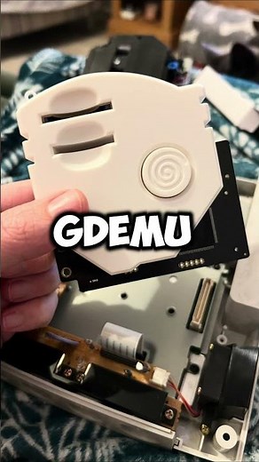 How to mod your SEGA Dreamcast in 50 seconds #retrogaming #sega #dreamcast