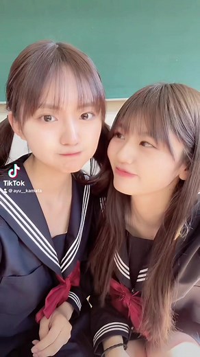 いや最後どんな気持ちの顔〜！！笑 そんな私の人生の好きたち☺️🤍 #オフショット #まいはに #毎日はにかむ僕たちは #♡人生♡ #コレサワ さん