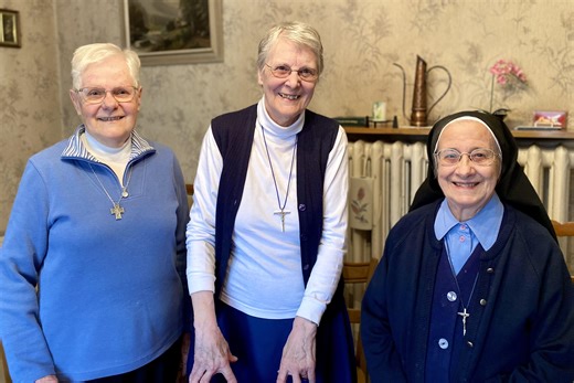 La lente disparition des communautés religieuses dans le canton de Fribourg | RTS