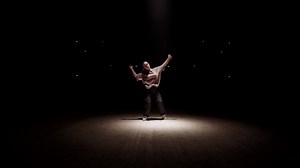 solo hip-hop de jeune fille dansant : vidéo de stock (100 % libre de droit) 1093874165 | Shutterstock