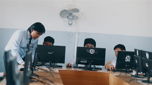 𝐘𝐨𝐮𝐫 𝐂𝐡𝐢𝐥𝐝’𝐬 𝐅𝐮𝐭𝐮𝐫𝐞 𝐒𝐭𝐚𝐫𝐭𝐬 𝐇𝐞𝐫𝐞! Admission Open for Pre-School at Fujisan Sagarmatha Boarding School! From our modern computer labs to a caring pre-school environment, we give your child the best start in Itahari. 📍 Visit us: Itahari-19, Bhawanipur 📞 Call: 9820757921 #FujisanSagarmatha #Itahari #SchoolAdmission #PreSchool #Bhawanipur #bestschoolinitahari #tarahara | Fujisan Sagarmatha Boarding School