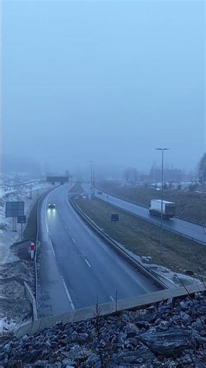 Sumunäkymä moottoritietunnelin reunalta #lahti