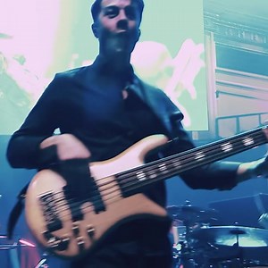 Live from the Royal Albert Hall is OUT NOW to listen on Amazon Music, Spotify, Apple etc - all vinyls, CDs & photobooks shipped 13th December ✴️ 50% of all streams & physical profits go to Teenage Cancer Trust to support the incredible work they do 🧡 https://slinky.to/DonBrocoLiveTRAH | DON BROCO