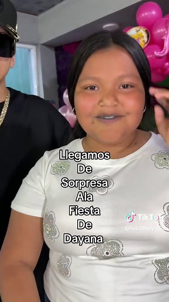 Fiesta Sorpresa Para Dayana por Jr. Reyes